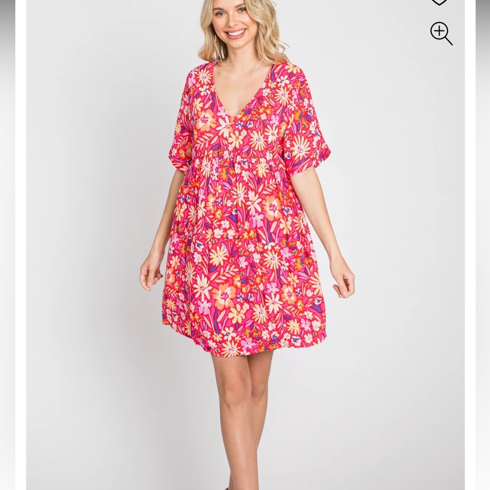 NWT Curvy Light Weight Red Floral Dress Size 2X